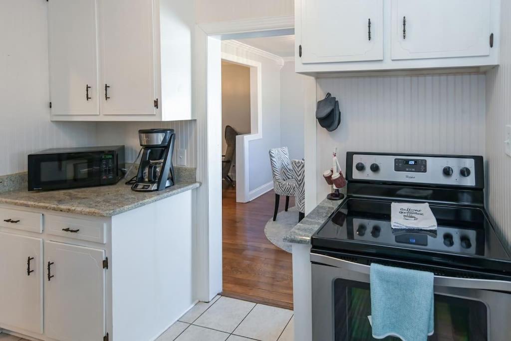 Peaceful Home In Downtown Huntsville With Nice Back Patio! Extérieur photo